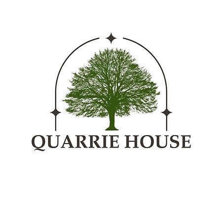 Quarrie House Aparthotel Крамлингтън Екстериор снимка
