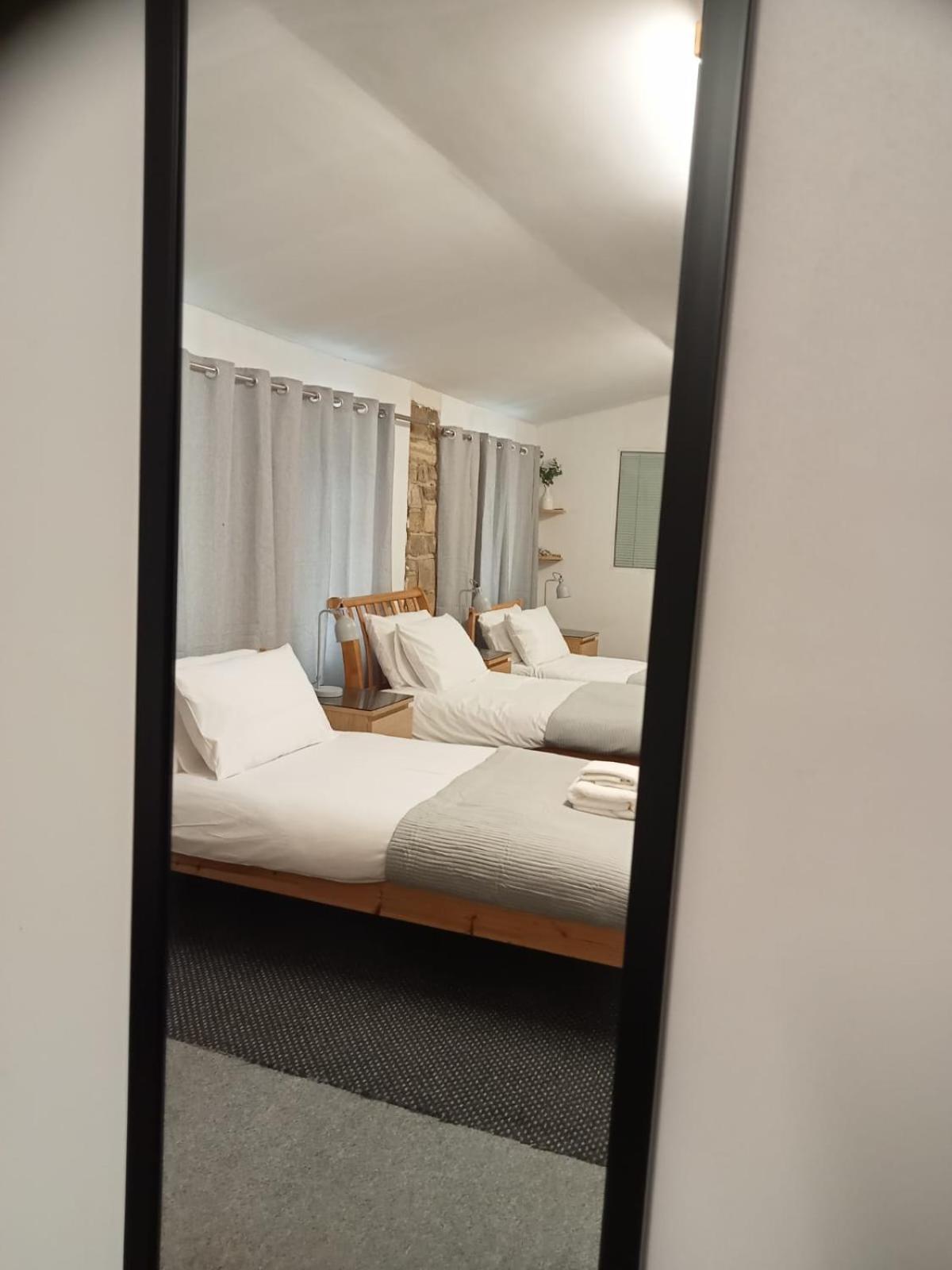 Quarrie House Aparthotel Крамлингтън Екстериор снимка