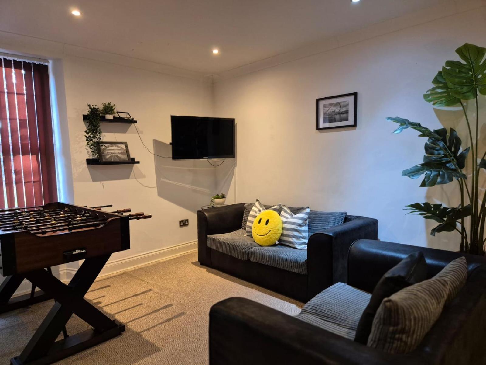 Quarrie House Aparthotel Крамлингтън Екстериор снимка